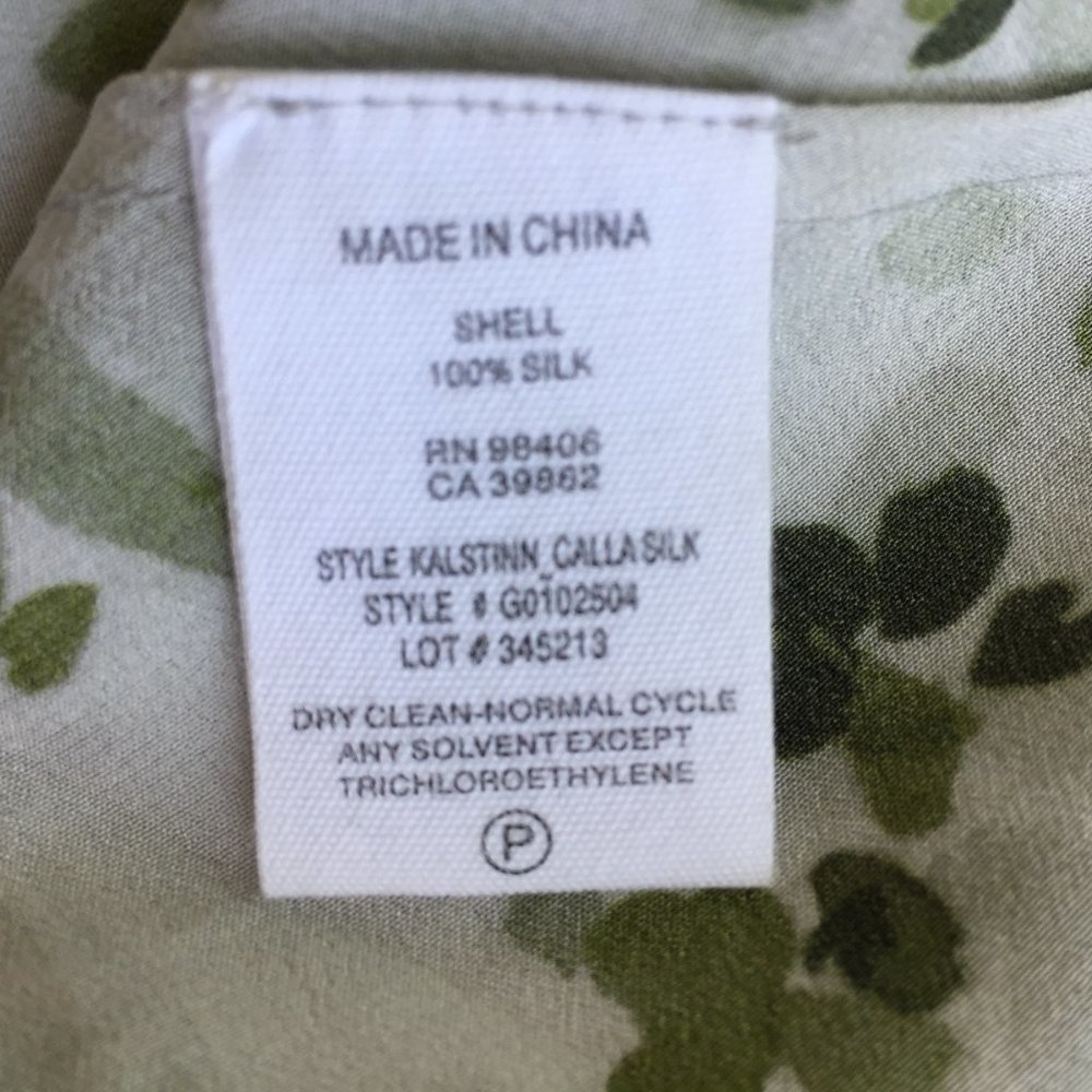 THEORY Gray Green Floral Print KALSTINN Calla 100% Silk High Neck Top - Picture 3 of 10